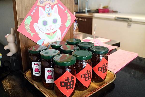 高雄鹽埕區=<食>喵姨蛋餅Cindy's Pancake~值得推薦的脆皮好吃蛋餅*火龍果餅皮好吸睛*現點現做,飲料現點現打很實在*脆皮蛋餅新推薦= 高雄鹽埕區=<食>喵姨蛋餅Cindy's Pancake~值得推薦的脆皮好吃蛋餅*火龍果餅皮好吸睛*現點現做,飲料現點現打很實在*脆皮蛋餅新推薦=