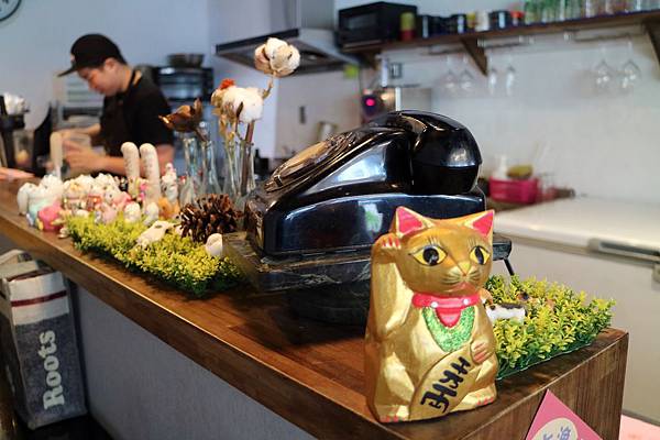 高雄鹽埕區=<食>喵姨蛋餅Cindy's Pancake~值得推薦的脆皮好吃蛋餅*火龍果餅皮好吸睛*現點現做,飲料現點現打很實在*脆皮蛋餅新推薦= 高雄鹽埕區=<食>喵姨蛋餅Cindy's Pancake~值得推薦的脆皮好吃蛋餅*火龍果餅皮好吸睛*現點現做,飲料現點現打很實在*脆皮蛋餅新推薦=