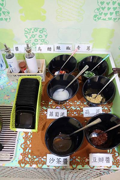 高雄鳳山區=<吃飽>享熊火鍋~鳳山平價火鍋推薦*小清新的平價火鍋*冬瓜茶、滷肉飯、冰淇淋吃到飽*不限時間好自在= 高雄鳳山區=<吃飽>享熊火鍋~鳳山平價火鍋推薦*小清新的平價火鍋*冬瓜茶、滷肉飯、冰淇淋吃到飽*不限時間好自在=