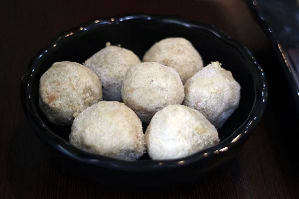 高雄鳳山區=<吃飽>享熊火鍋~鳳山平價火鍋推薦*小清新的平價火鍋*冬瓜茶、滷肉飯、冰淇淋吃到飽*不限時間好自在= 高雄鳳山區=<吃飽>享熊火鍋~鳳山平價火鍋推薦*小清新的平價火鍋*冬瓜茶、滷肉飯、冰淇淋吃到飽*不限時間好自在=