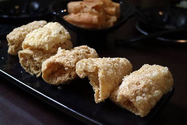 高雄鳳山區=<吃飽>享熊火鍋~鳳山平價火鍋推薦*小清新的平價火鍋*冬瓜茶、滷肉飯、冰淇淋吃到飽*不限時間好自在= 高雄鳳山區=<吃飽>享熊火鍋~鳳山平價火鍋推薦*小清新的平價火鍋*冬瓜茶、滷肉飯、冰淇淋吃到飽*不限時間好自在=