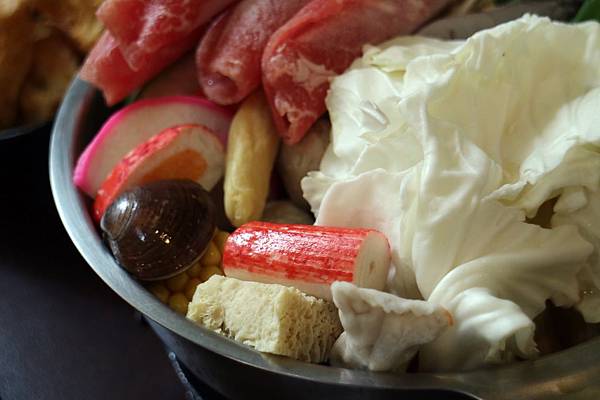 高雄鳳山區=<吃飽>享熊火鍋~鳳山平價火鍋推薦*小清新的平價火鍋*冬瓜茶、滷肉飯、冰淇淋吃到飽*不限時間好自在= 高雄鳳山區=<吃飽>享熊火鍋~鳳山平價火鍋推薦*小清新的平價火鍋*冬瓜茶、滷肉飯、冰淇淋吃到飽*不限時間好自在=