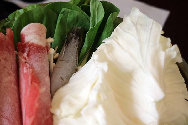 高雄鳳山區=<吃飽>享熊火鍋~鳳山平價火鍋推薦*小清新的平價火鍋*冬瓜茶、滷肉飯、冰淇淋吃到飽*不限時間好自在= 高雄鳳山區=<吃飽>享熊火鍋~鳳山平價火鍋推薦*小清新的平價火鍋*冬瓜茶、滷肉飯、冰淇淋吃到飽*不限時間好自在=