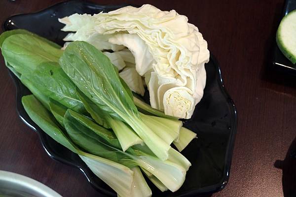 高雄鳳山區=<吃飽>享熊火鍋~鳳山平價火鍋推薦*小清新的平價火鍋*冬瓜茶、滷肉飯、冰淇淋吃到飽*不限時間好自在= 高雄鳳山區=<吃飽>享熊火鍋~鳳山平價火鍋推薦*小清新的平價火鍋*冬瓜茶、滷肉飯、冰淇淋吃到飽*不限時間好自在=