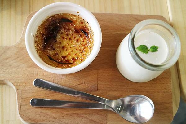 高雄新興區=<食>咖桃屋~網美打卡好去處＊用心的料理、熱情的招呼、舒服的環境＊店家自製醬汁讓你吃完會回味=