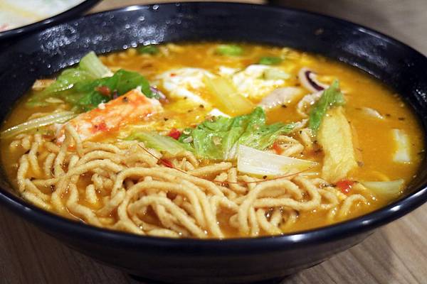 高雄苓雅區=<吃飽>劉妹鍋燒~多種口味的鍋燒麵一一呈現*還有多款麵飯可以選擇加入你的鍋燒喔*新店到咻報= 高雄苓雅區=<吃飽>劉妹鍋燒~多種口味的鍋燒麵一一呈現*還有多款麵飯可以選擇加入你的鍋燒喔*新店到咻報=