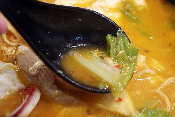 高雄苓雅區=<吃飽>劉妹鍋燒~多種口味的鍋燒麵一一呈現*還有多款麵飯可以選擇加入你的鍋燒喔*新店到咻報= 高雄苓雅區=<吃飽>劉妹鍋燒~多種口味的鍋燒麵一一呈現*還有多款麵飯可以選擇加入你的鍋燒喔*新店到咻報=