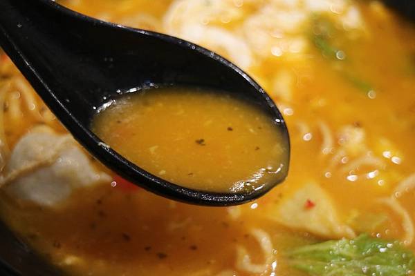 高雄苓雅區=<吃飽>劉妹鍋燒~多種口味的鍋燒麵一一呈現*還有多款麵飯可以選擇加入你的鍋燒喔*新店到咻報= 高雄苓雅區=<吃飽>劉妹鍋燒~多種口味的鍋燒麵一一呈現*還有多款麵飯可以選擇加入你的鍋燒喔*新店到咻報=