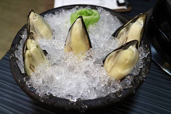 高雄三民區=<食>五鮮級平價鍋物-高雄鼎力店~平價火鍋推薦*高雄火鍋推薦*小龍蝦也能在平價餐廳吃的到*大肉盤肉控好開心= 高雄三民區=<食>五鮮級平價鍋物-高雄鼎力店~平價火鍋推薦*高雄火鍋推薦*小龍蝦也能在平價餐廳吃的到*大肉盤肉控好開心=