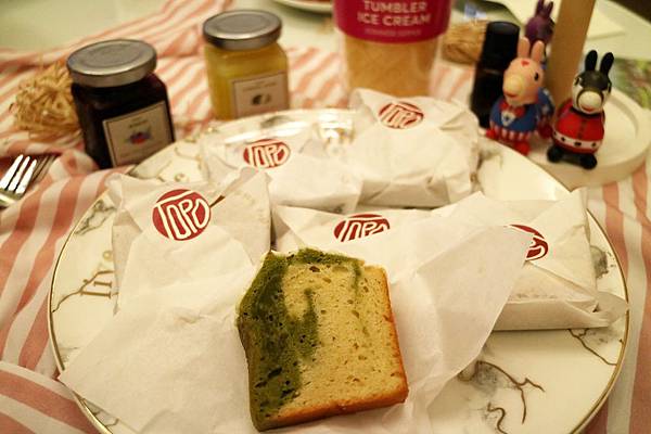 台北士林區=<天母美食>topo+cafe’拓樸本然~*蛋糕推薦*強調甜點/天然/健康*送禮送到人家心坎裡*綿密的蛋糕扎實的口感,你不容錯過= 台北士林區=<天母美食>topo+cafe’拓樸本然~*蛋糕推薦*強調甜點/天然/健康*送禮送到人家心坎裡*綿密的蛋糕扎實的口感,你不容錯過=