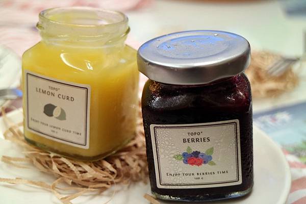 台北士林區=<天母美食>topo+cafe’拓樸本然~*蛋糕推薦*強調甜點/天然/健康*送禮送到人家心坎裡*綿密的蛋糕扎實的口感,你不容錯過= 台北士林區=<天母美食>topo+cafe’拓樸本然~*蛋糕推薦*強調甜點/天然/健康*送禮送到人家心坎裡*綿密的蛋糕扎實的口感,你不容錯過=