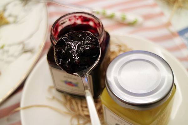 台北士林區=<天母美食>topo+cafe’拓樸本然~*蛋糕推薦*強調甜點/天然/健康*送禮送到人家心坎裡*綿密的蛋糕扎實的口感,你不容錯過= 台北士林區=<天母美食>topo+cafe’拓樸本然~*蛋糕推薦*強調甜點/天然/健康*送禮送到人家心坎裡*綿密的蛋糕扎實的口感,你不容錯過=