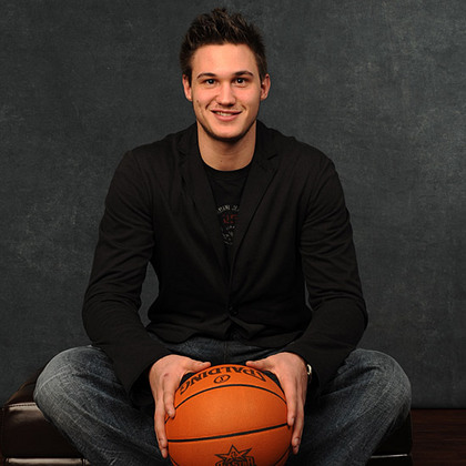 danilo-gallinari-pose2 danilo-gallinari-pose2