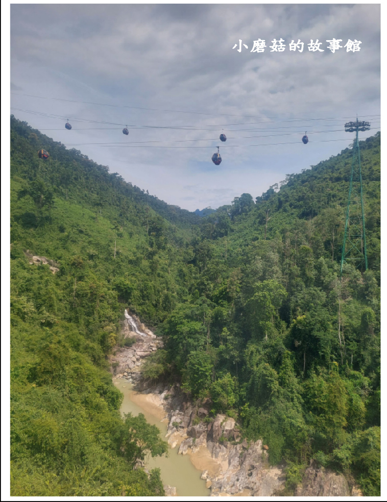 112.6.24.(12)越南峴港-巴拿山(百年酒窖+黃金佛手橋).JPG