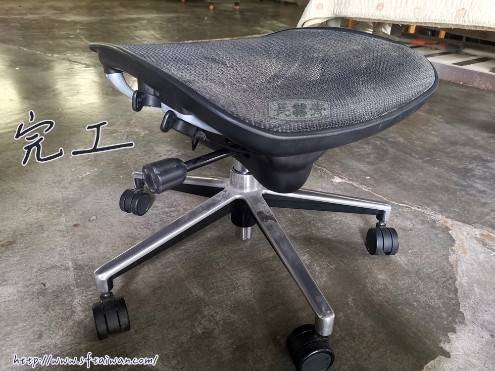 長青家具-高檔電腦椅更換氣壓棒 長青家具-高檔電腦椅更換氣壓棒
