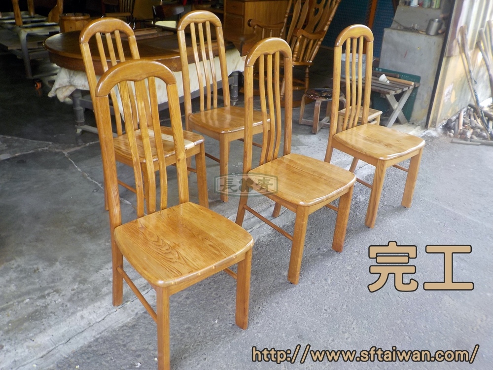 長青傢俱-橡木OAK餐椅椅面脫膠重新拼接 長青傢俱-橡木OAK餐椅椅面脫膠重新拼接
