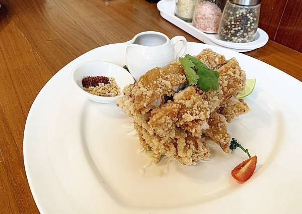 IMG_2038.jpg IMG_2038.jpg