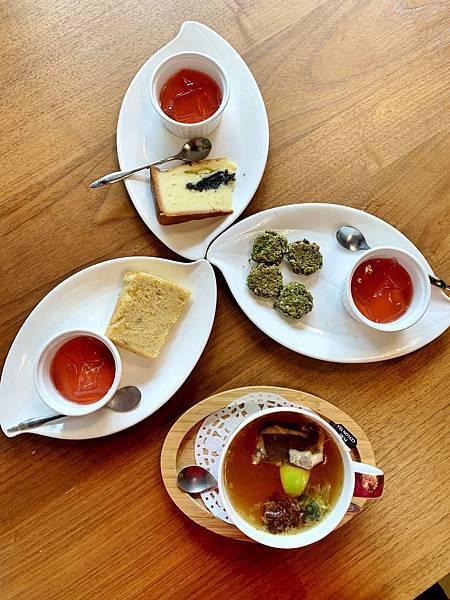 IMG_2046.jpg IMG_2046.jpg