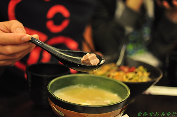 內容豐富的味增湯