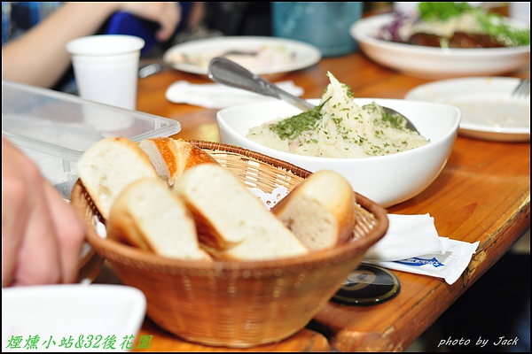 煙燻小站&32後花園 030.JPG