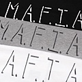【2017SS MAFIA Tee】  MAFIA意大利語為黑手黨 這句朗朗上口的單字卻影響著美國的潮流文化 不少電影、電視劇 甚至廣告都與他們的形象或生活有關 簡單的一