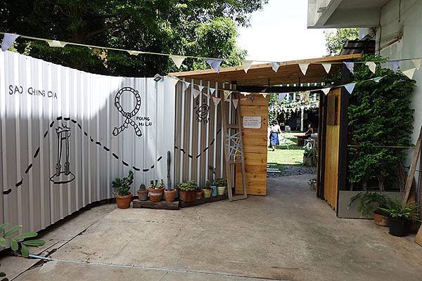 yard-31.jpg yard-31.jpg