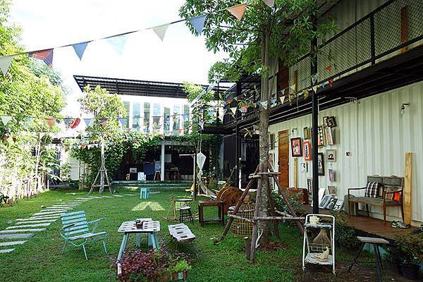 yard-33.jpg yard-33.jpg