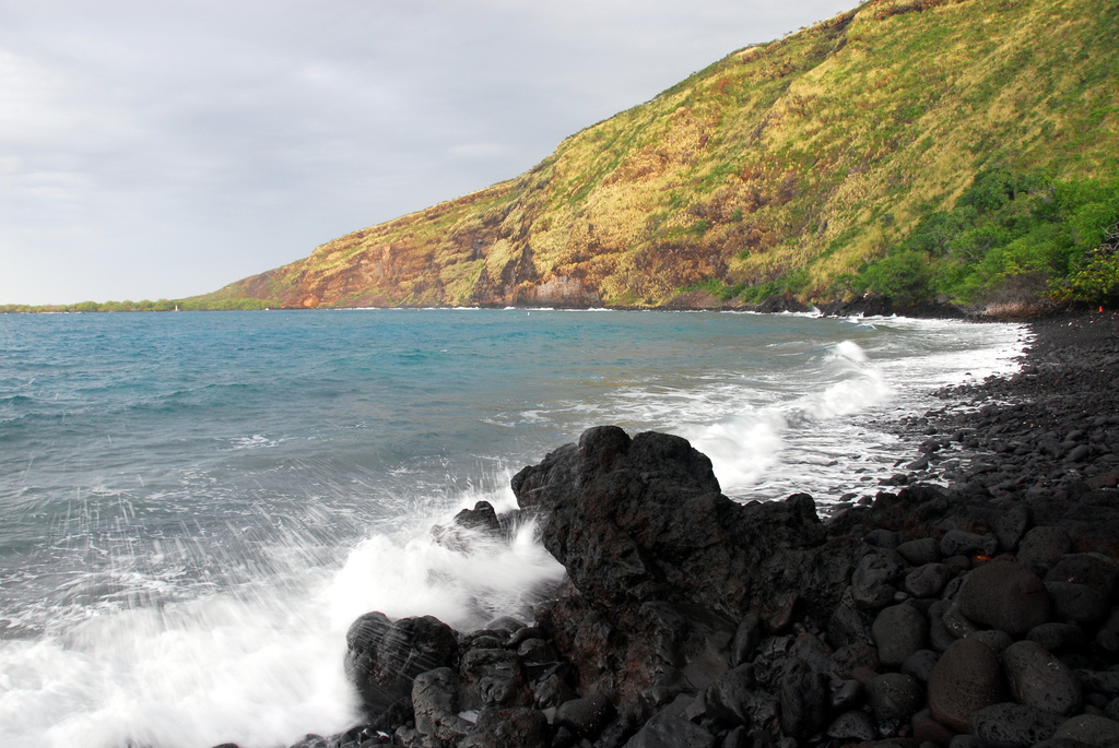 Kealakekua_Bay.jpg