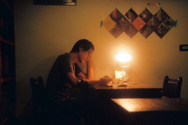 F1050032 NIKON FM2 X FUJIFILM SUPERIA X-TRA 400.JPG