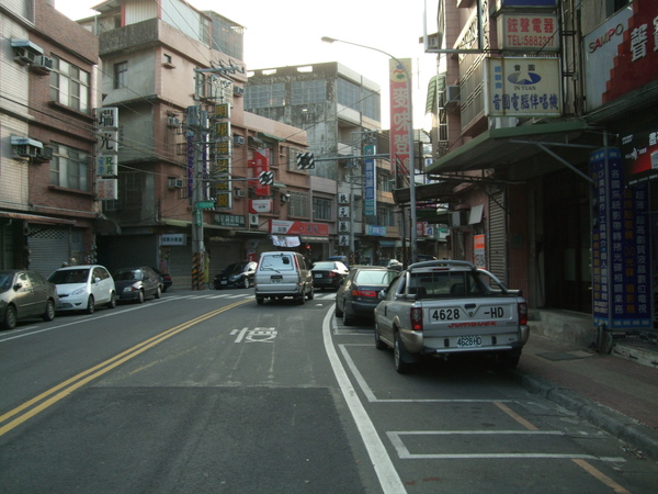 新埔街道...跟其他的新竹小鎮很像