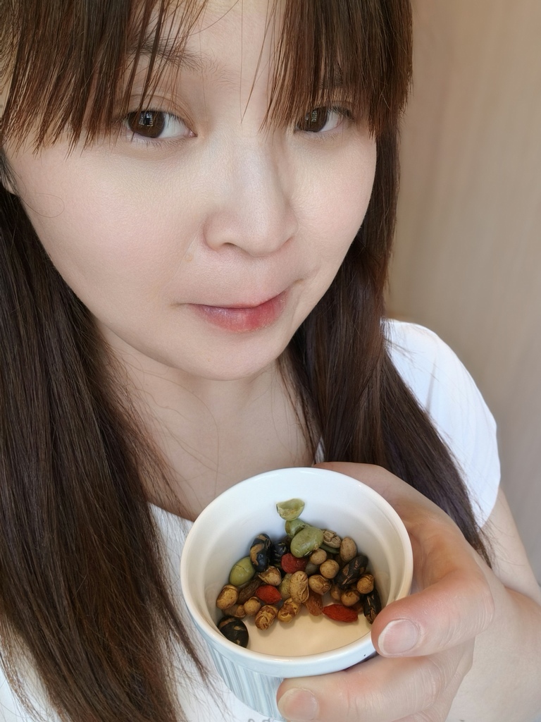 健康零嘴分享//惠珍軒 烘焙五寶豆果// 豆類的酥脆香氣、搭