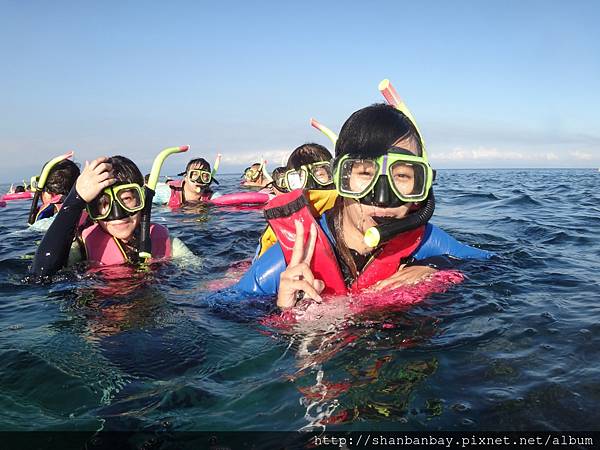 小琉球厚石魚澳浮潛.JPG