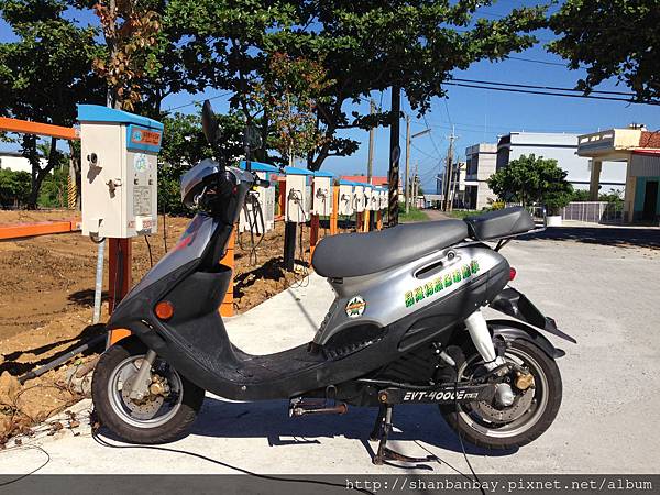 易維特電動機車