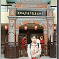 東方明珠塔內有個上海城市歷史發展陳列館