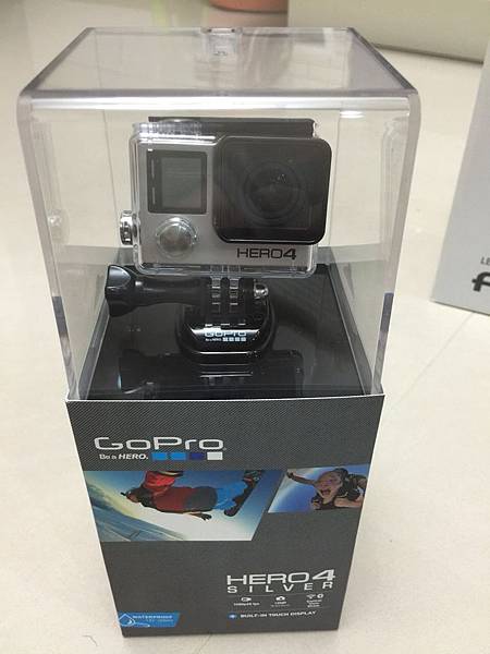 GoPro HERO 4 銀色極限攝影機(1).JPG