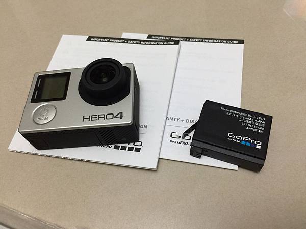 GoPro HERO 4 銀色極限攝影機(6).JPG