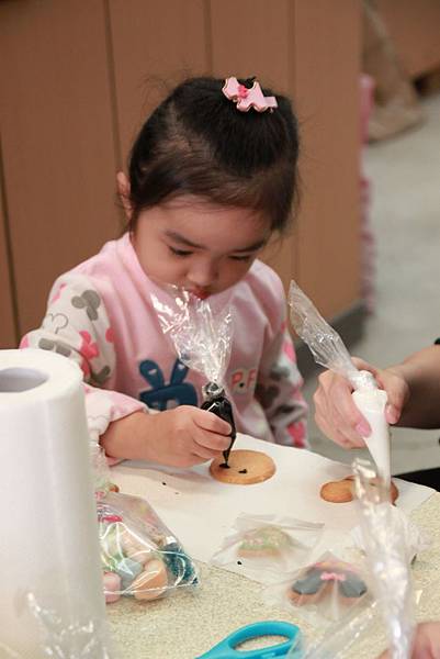 寶妞の耶誕薑餅屋研習營_121716(6).JPG