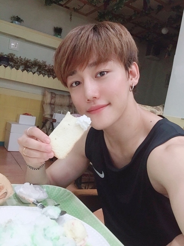 Goldenchild長埈 Can More海南店水果冰品飲料專賣店 캔모아해남점 Hi Goldenness推特更新 Shanny S Note 韓國旅行記事 痞客邦