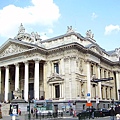 800px-Bourse_Bxl_01