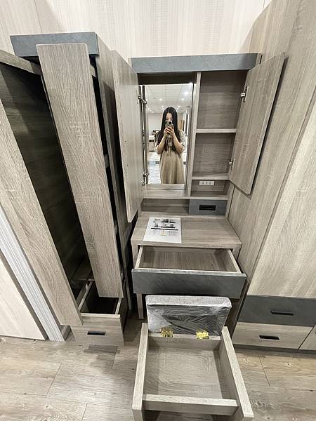 台北家具 平價家具推薦多瓦娜家居 樹林門市網路實體評價最高