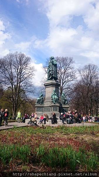 DSC_0373.JPG DSC_0373.JPG