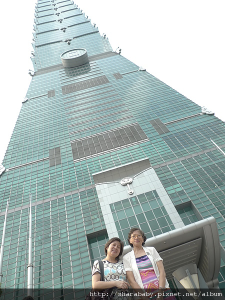 試圖把101照進去