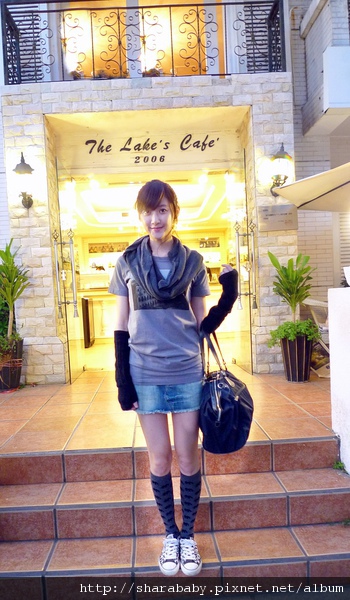 隨便找一間進去坐坐