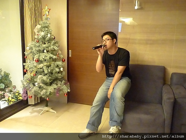 都幾百年了還有聖誕樹