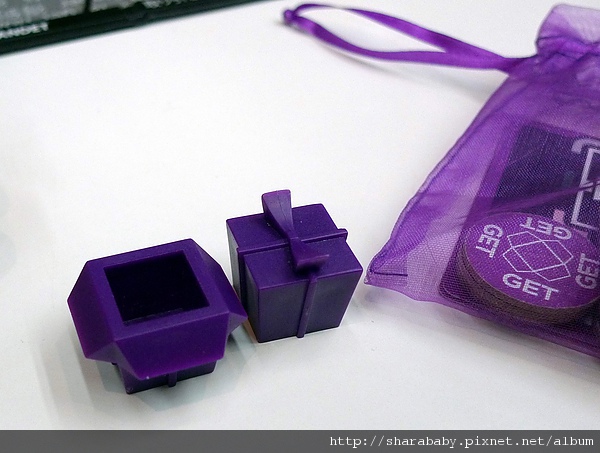 裡面有小盒子代表收禮或是送禮