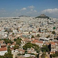 俯瞰雅典..房子密集度跟台北好像