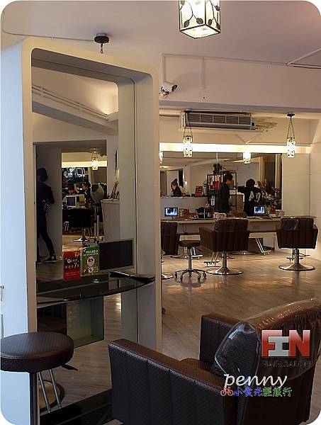 FIN hair salon04.jpg