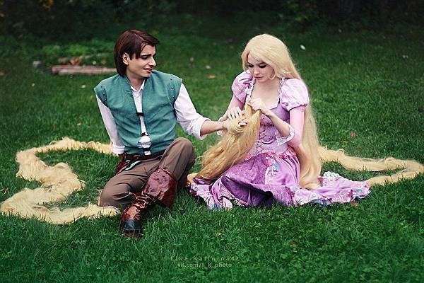 rapunzel-and-flynn-2.jpg