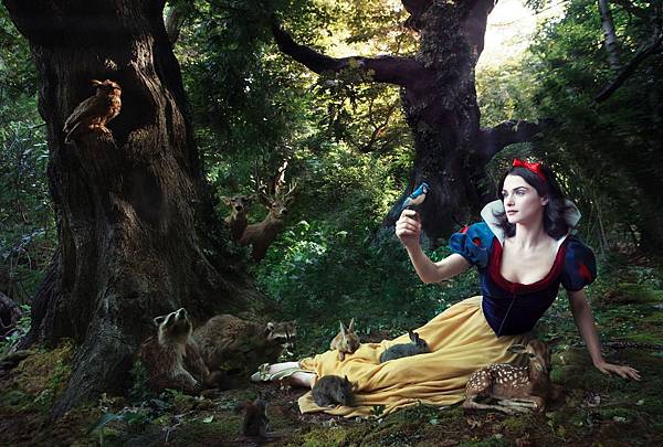 disney-snow-white-rachel-weisz.jpg