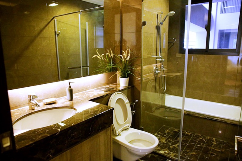 義大利進口的鋼板浴缸